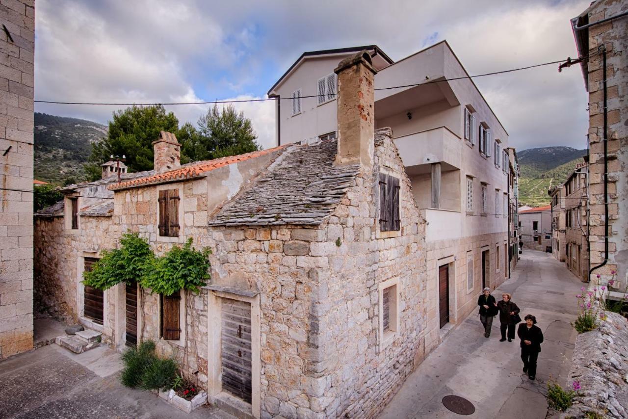 Apartments Marinkovic Komiza Komiža Exterior foto